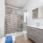 Reyes Дом отдыха